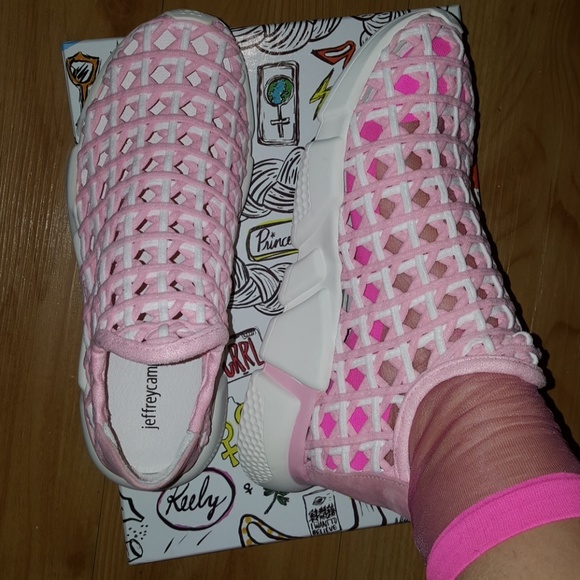 Jeffrey Campbell Shoes - 💕SALE‼️ADORABLE Jeffrey Campbell  size 8